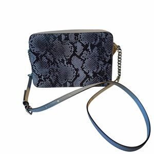 Michael Kors Jet Set Large Snake-Embossed Grey/Black Leather Crossbody Bag